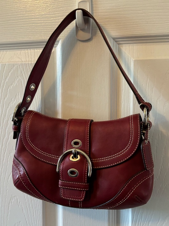 Coach Handbags - Coach Soho Signature Buckle Flap Shoulder Bag Purse Red Leather Y2K F10909
